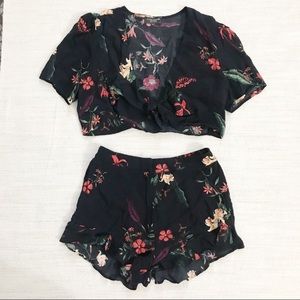 Zara two piece floral short set medium